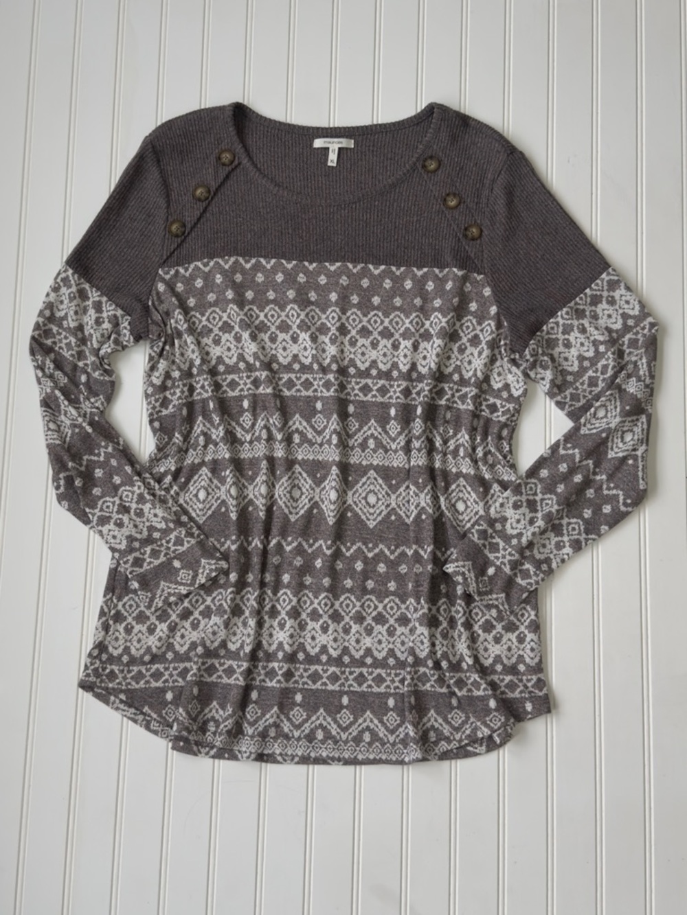 Maurices Grey & Cream Patterned Long Sleeve Pullover Size XL